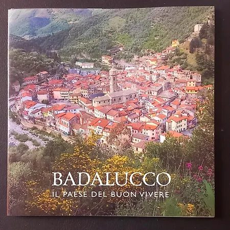 Daire Casa Gianna, Bellissimo Monolocale Nel Centro Storico De Badalucco, 10km Dal Mare Badalucco