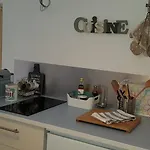 Casa Gianna, Bellissimo Monolocale Nel Centro Storico De Badalucco, 10km Dal Mare *