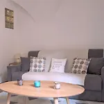 Casa Gianna, Bellissimo Monolocale Nel Centro Storico De Badalucco, 10km Dal Mare Apartamento *