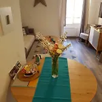 Apartamento Casa Gianna, Bellissimo Monolocale Nel Centro Storico De Badalucco, 10km Dal Mare