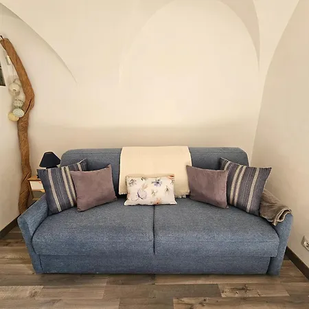 Apartamento Casa Gianna, Bellissimo Monolocale Nel Centro Storico De Badalucco, 10km Dal Mare Badalucco