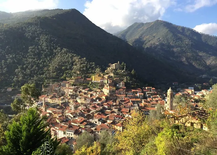 Casa Gianna, Bellissimo Monolocale Nel Centro Storico De Badalucco, 10km Dal Mare Apartment