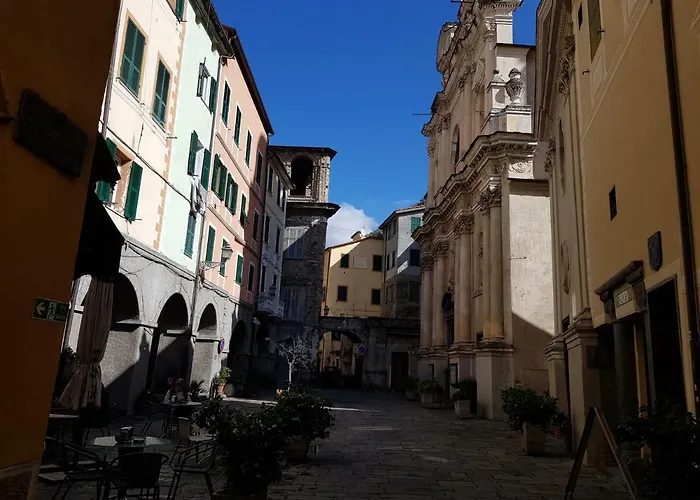 Apartmán Casa Gianna, Bellissimo Monolocale Nel Centro Storico De Badalucco, 10km Dal Mare